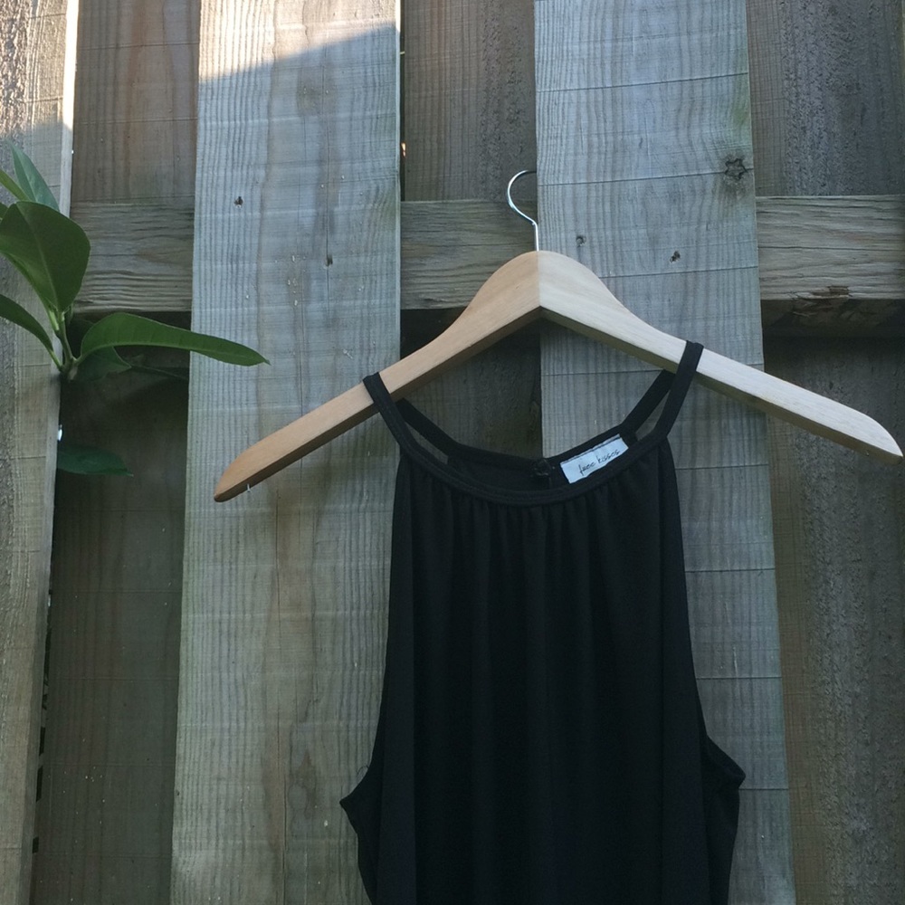 Elegant black top - Picture 2 of 5